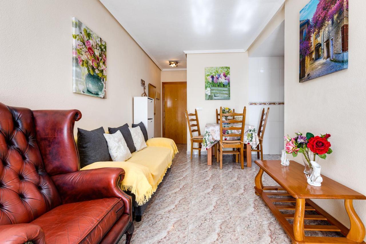 Apartament Caballero De Rodas Torrevieja Buitenkant foto