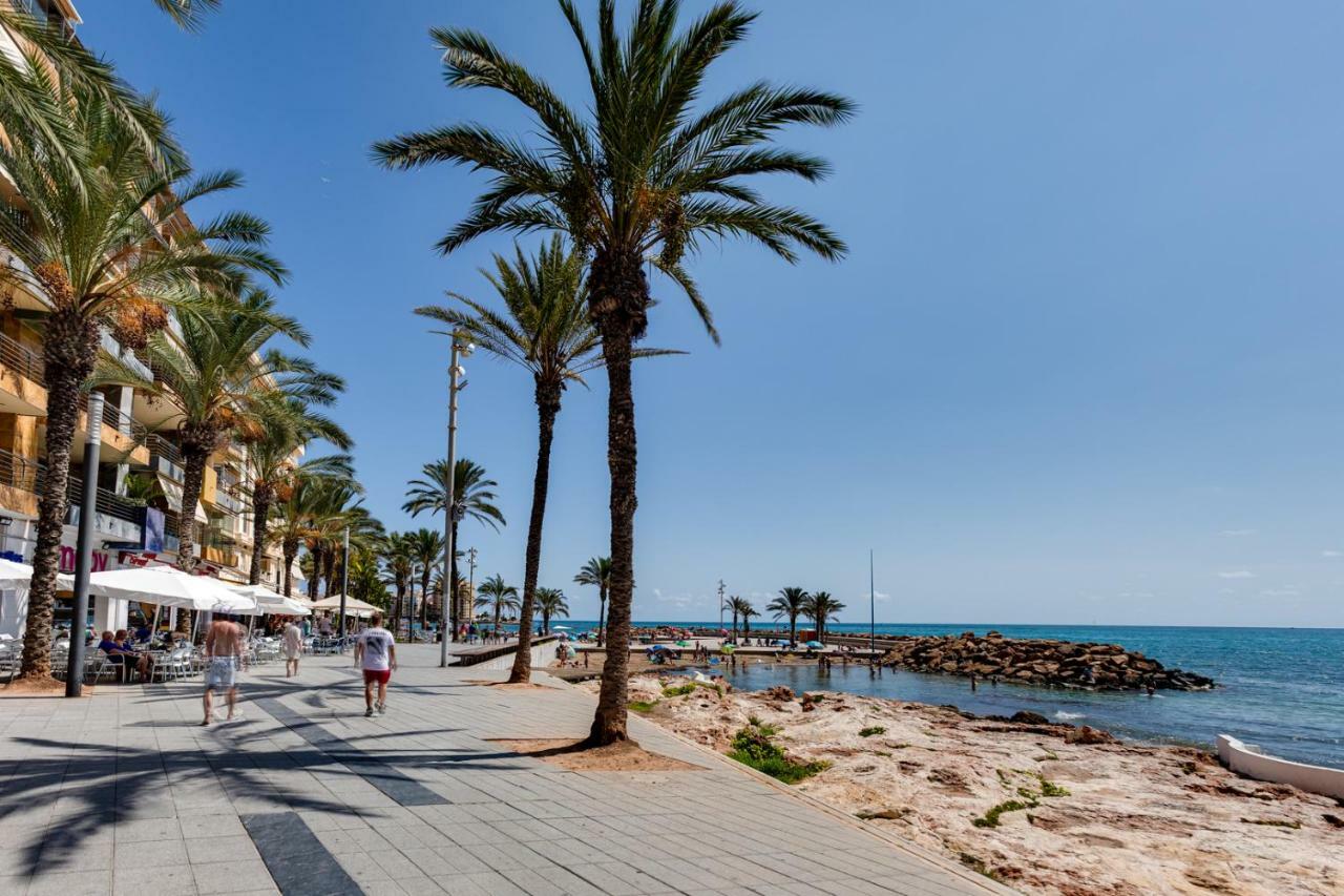 Apartament Caballero De Rodas Torrevieja Buitenkant foto