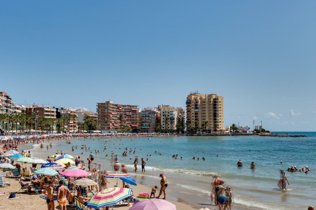 Apartament Caballero De Rodas Torrevieja Buitenkant foto