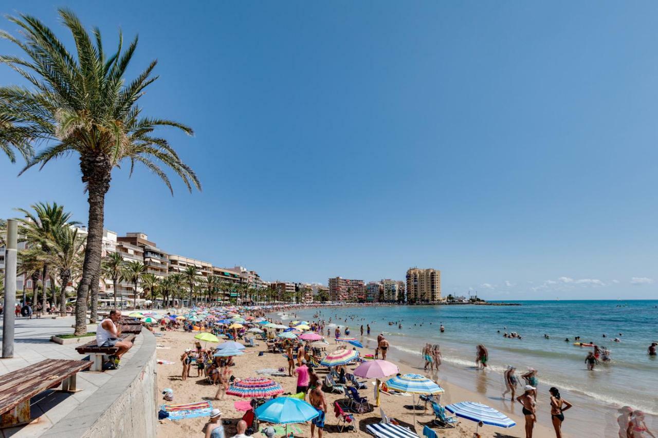 Apartament Caballero De Rodas Torrevieja Buitenkant foto
