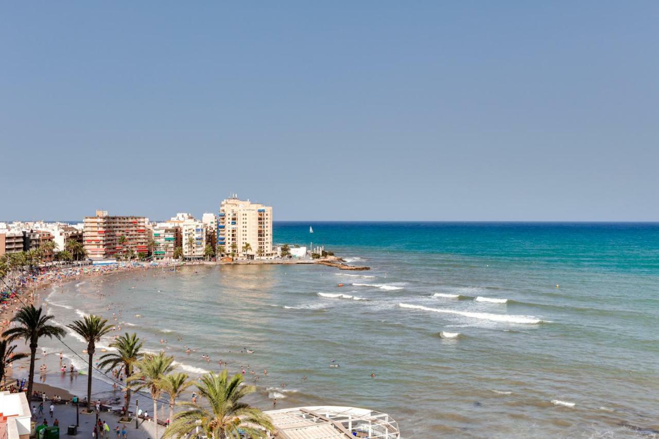 Apartament Caballero De Rodas Torrevieja Buitenkant foto